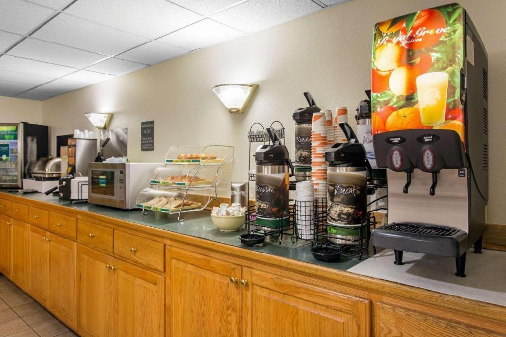 Quality Inn Surfside Beach Extérieur photo