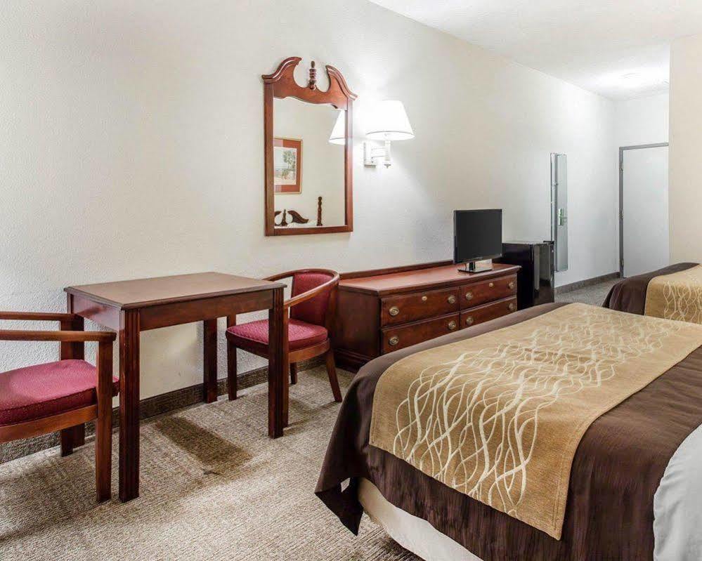 Quality Inn Surfside Beach Extérieur photo